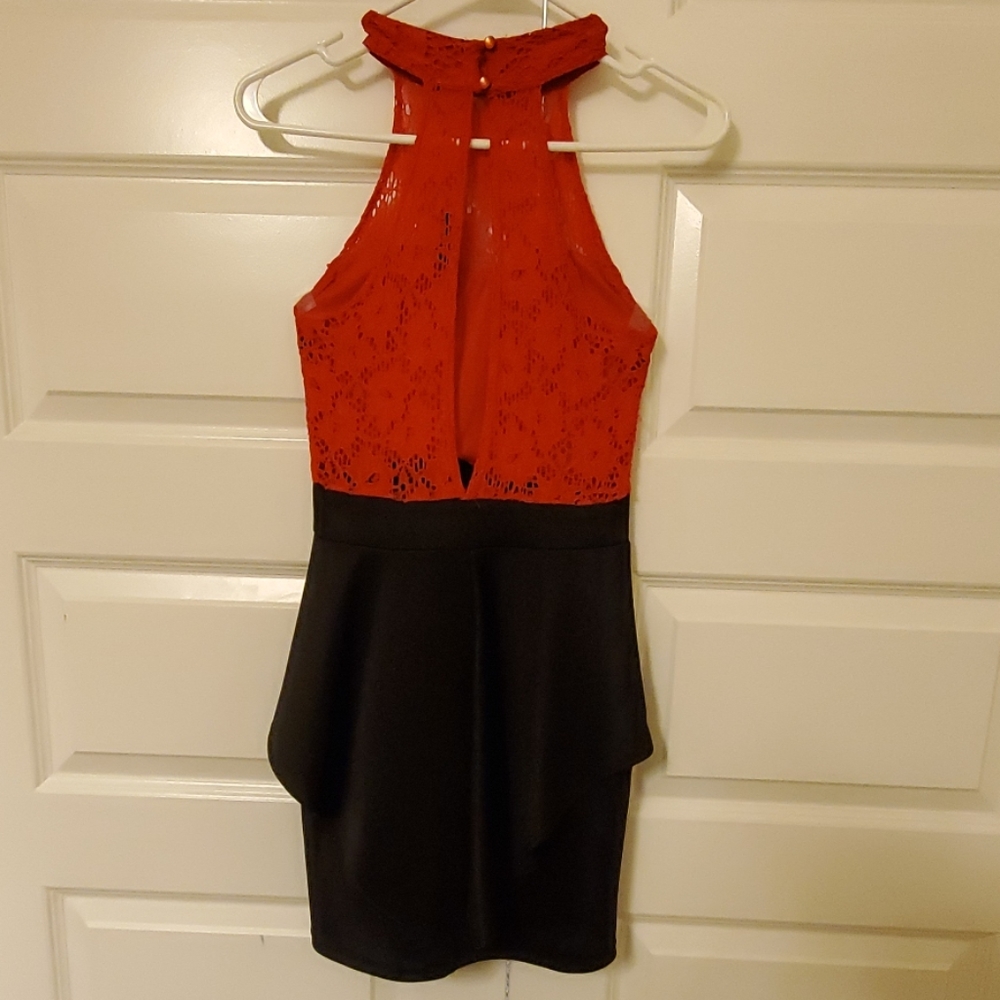 DRESS - Picture 2 of 3